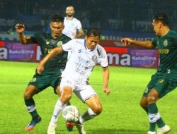 Arema FC Melenggang ke Delapan Besar Piala Presiden 2022