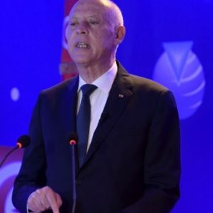 Makin Panas, Presiden Tunisia Kini Pecat Dua Menteri