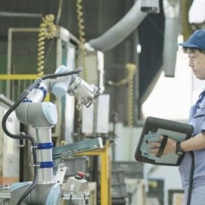 Manufaktur Indonesia Bakal Terdongkrak dengan Robot Kolaboratif Manufaktur Indonesia Bakal Terdongkrak dengan Robot Kolaboratif