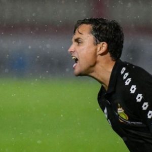 Pelatih Bhayangkara FC Akui Timnya Susah Payah Kalahkan Persebaya