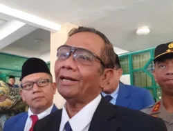 Menkopolhukan Mahfud MD Ogah Tanggapi Megawati yang Minta Jokowi Bubarkan KPK