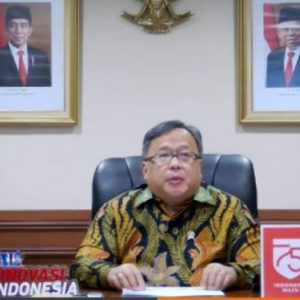 Menristek Sebut Dokter Kita Lebih Senang Pakai Obat Impor