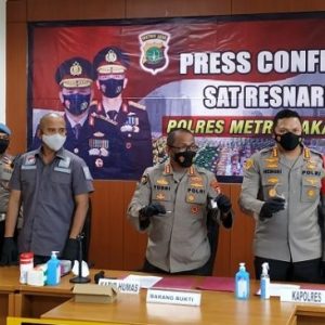 Ditangkap Polisi, Nia Ramadhani, Ardi Bakrie dan Sopirnya Positif Sabu