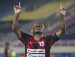 Hits Bola: Pecundangi PSS Sleman, Persipura Menjaga Asa Lolos dari Degradasi
