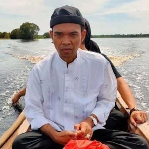 Ditanya Jemaah Kenapa Hidup di Dunia Banyak Cobaan, Begini Ceramah Ustaz Abdul Somad