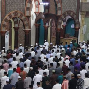 Kapan Tarawih Pertama 2021? Simak Penjelasan dan Pedomannya