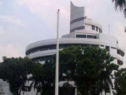 Dugaan Korupsi Pengadaan Tower Transmisi, Tiga Petinggi PLN Diperiksa Kejagung,