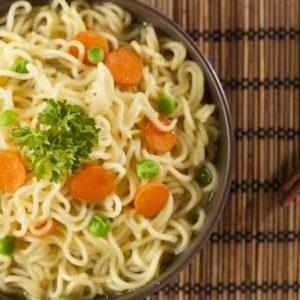 Empat Tips Masak Mi Instan, Lebih Sehat dan Enak Buat Anak Kos