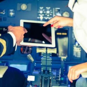 Pilot Ini Nonton Film Porno dan Lecehkan Kopilot Saat Terbang, Berakhir Dihukum